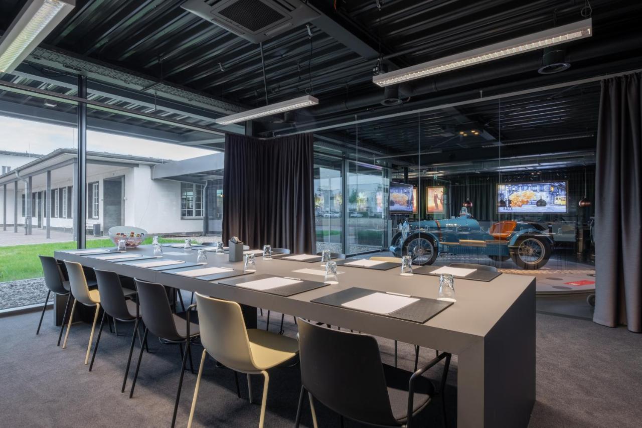 V8 Hotel Koeln At Motorworld Luaran gambar